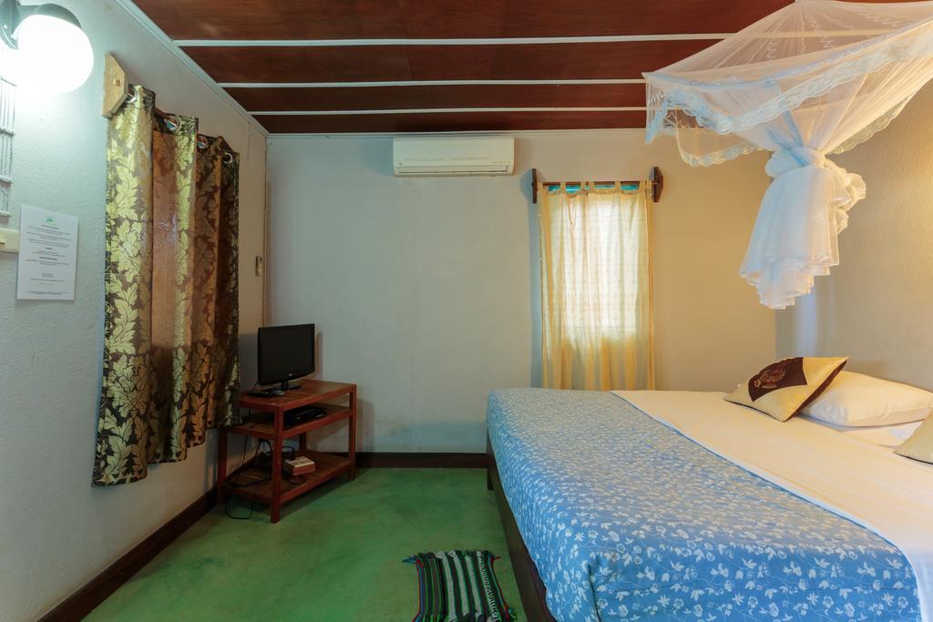 Free House Bungalow