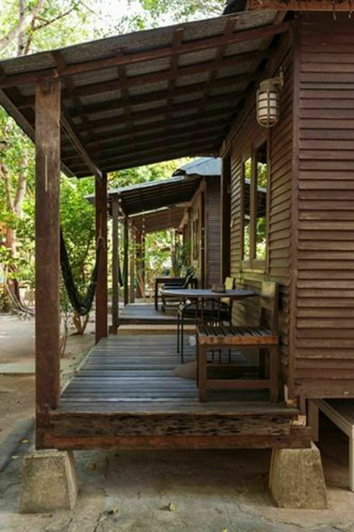 Free House Bungalow Resort