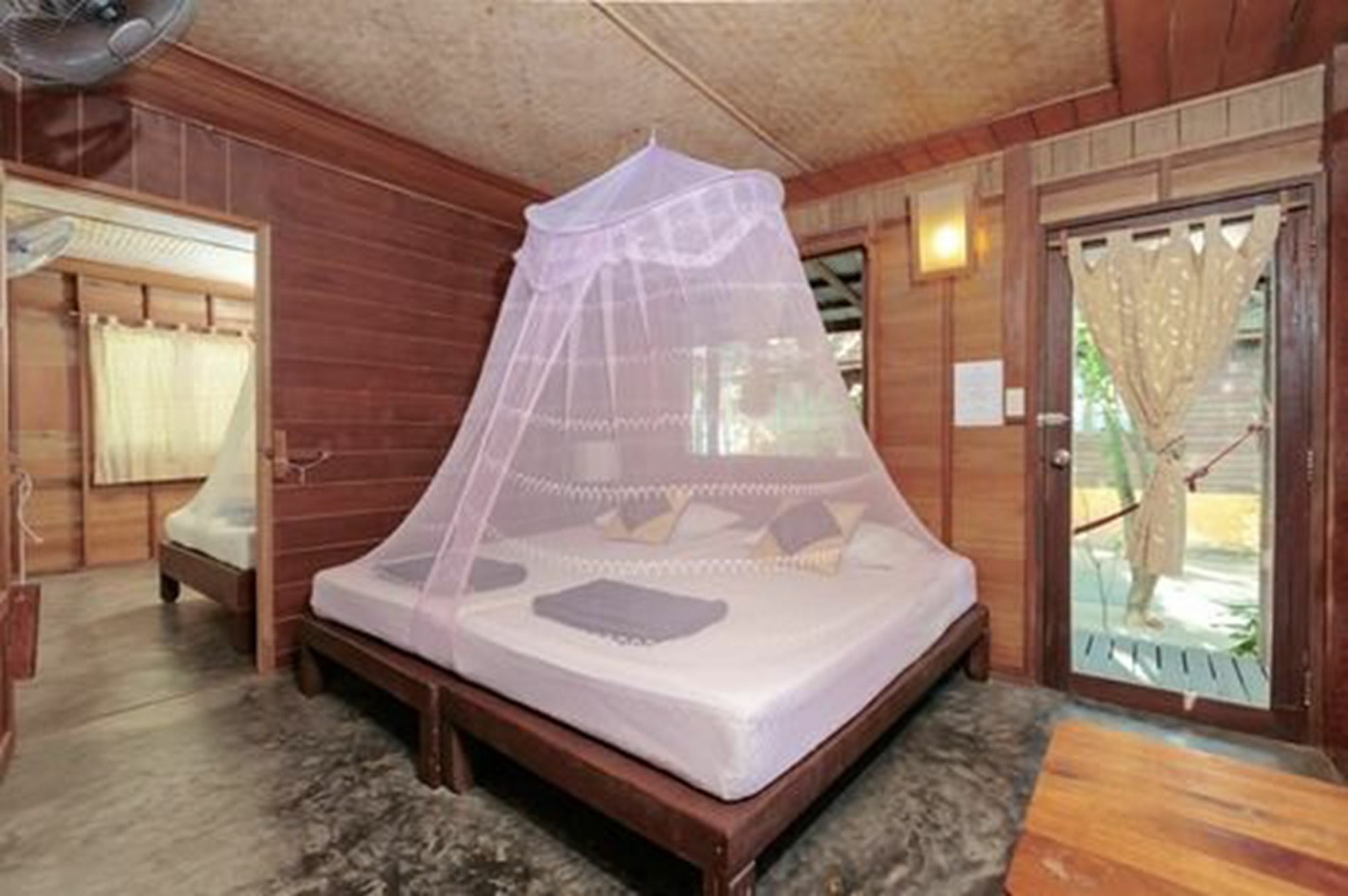 Resort Free House Bungalow 2*